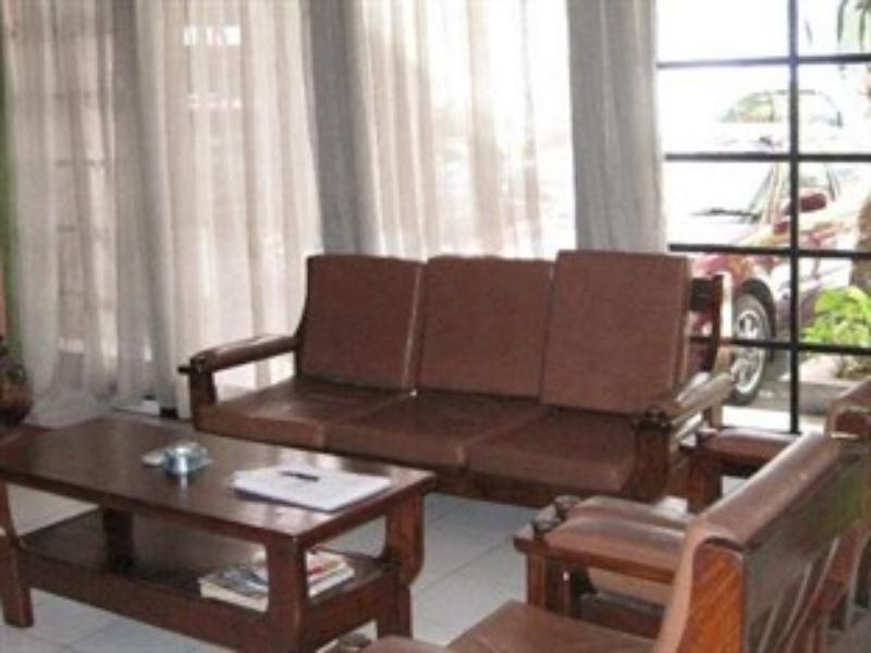 Sekar Sari Inn Кута Екстер'єр фото